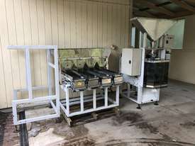 Bagging machine + 4-lane weigher - picture1' - Click to enlarge