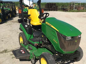 John Deere 1025R FWA/4WD Tractor - picture0' - Click to enlarge
