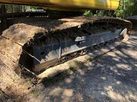 Komatsu PC210LC-8 tracked excavator - picture2' - Click to enlarge