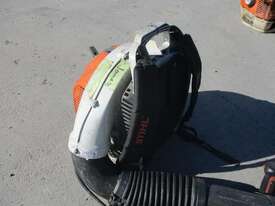 Stihl BR450C Backpack Blower - picture2' - Click to enlarge