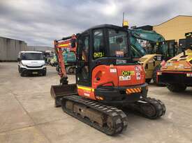2015  Kubota U55 with 2468hrs - picture1' - Click to enlarge