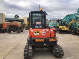 2015  Kubota U55 with 2468hrs - picture2' - Click to enlarge