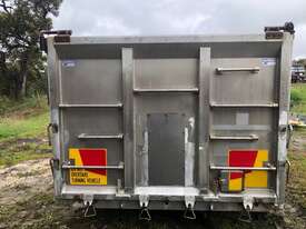TIPPING BODY - ALUWELD ALUMINIUM.  - picture0' - Click to enlarge