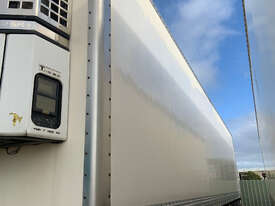 Freighter Semi Refrigerated Van Trailer - picture1' - Click to enlarge