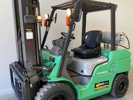 Mitsubishi Forklift lpg 3.5 tonne new engine - picture1' - Click to enlarge