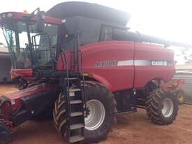 CASE IH 8010 + 2052 Combine & Front - picture0' - Click to enlarge