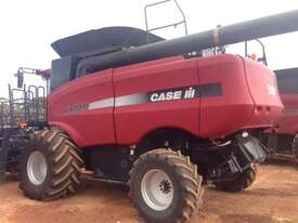 CASE IH 8010 + 2052 Combine & Front - picture2' - Click to enlarge
