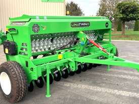 2020 AGROLEAD 3000/23T - picture0' - Click to enlarge