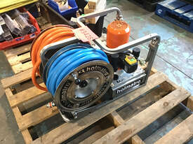 Holmatro Hydraulic Pump with Dual Hose Reel and Hose DPU60DC CRM - picture0' - Click to enlarge