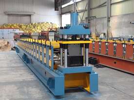Squareline gutter roll forming line - picture0' - Click to enlarge