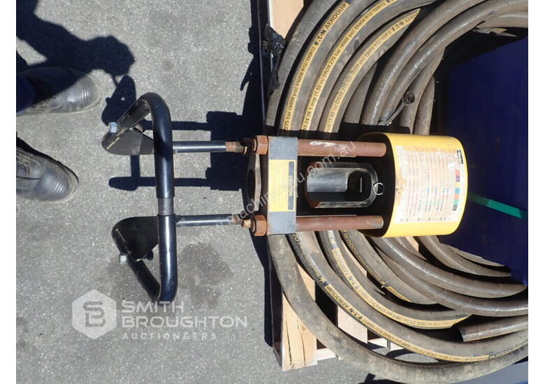 Used 2 X PALLETS COMPRISING OF PARKER HOSE PRESS VARIOUS DIE CAGES 6 X