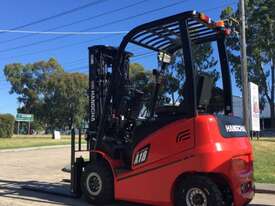 1.8 Tonne Electric Forklifts - picture0' - Click to enlarge