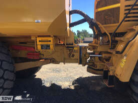 Caterpillar 740 Water Truck  - picture2' - Click to enlarge