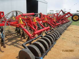 2007 Bourgault 5710 Air Drills - picture1' - Click to enlarge