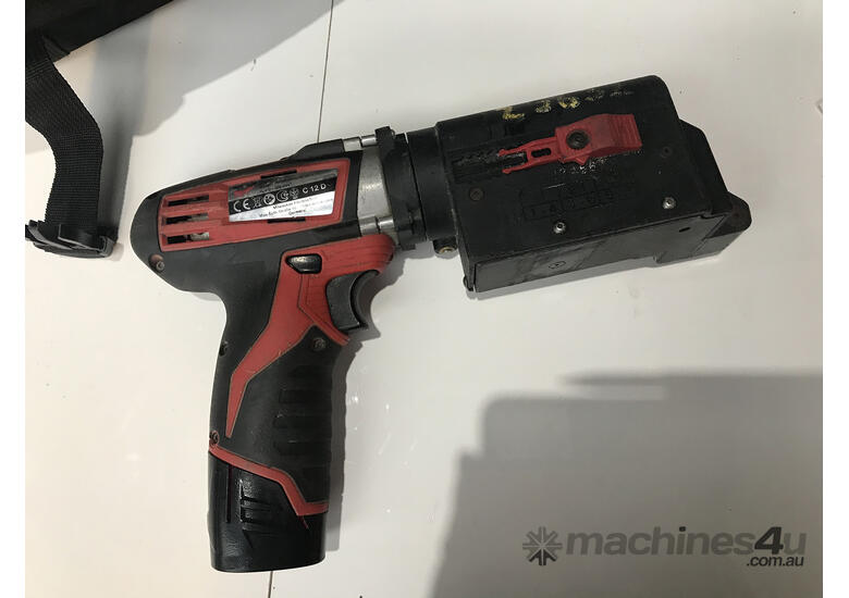 Used milwaukee Milwaukee Cable Tie and Custom Length Banding tool PBTMT E Power Tools Metal in