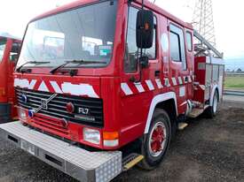 Volvo F L 7 Truck -Crew Cab -Fire Truck  - picture2' - Click to enlarge
