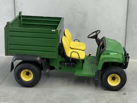 John Deere TX Turf Gator Utility Vehicle - picture2' - Click to enlarge