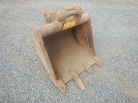 Titan 600mm Gp Bucket to suit 3T - picture0' - Click to enlarge