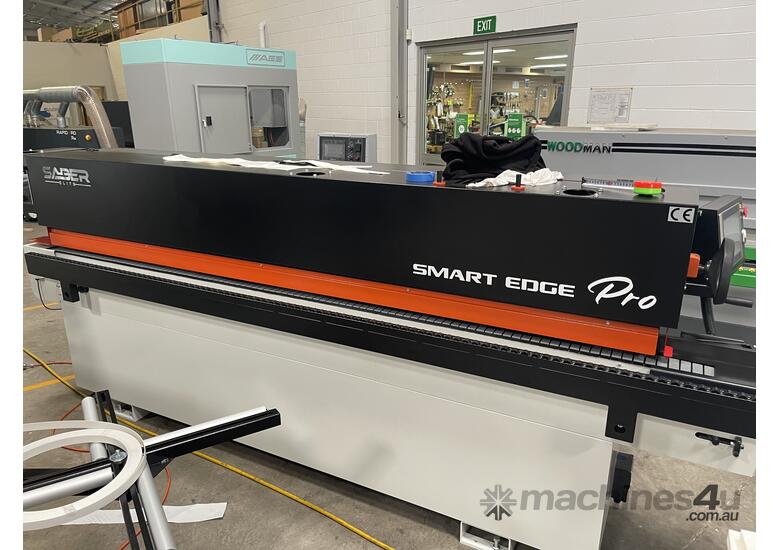 caption OAV Saber Elite Smart Edge Pro - A perfect blend of simplicity, quality and affordability.