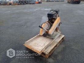 PETROL BRICKSAW - picture0' - Click to enlarge