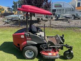 Mower Toro Groundsmaster 7210 Ex-Council Zero turn - picture2' - Click to enlarge
