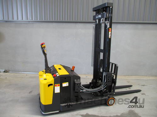 Battery Electric Walkie Stacker