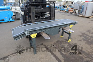 Motorised Belt Conveyor - 2.9m Long - Knapp