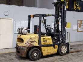 Yale GLP40LH Counter Balance LPG Forklift - picture1' - Click to enlarge
