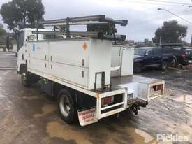 2010 Isuzu NPR 300 MWB - picture2' - Click to enlarge