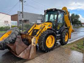 JCB 4CX Backhoe Loader - picture2' - Click to enlarge