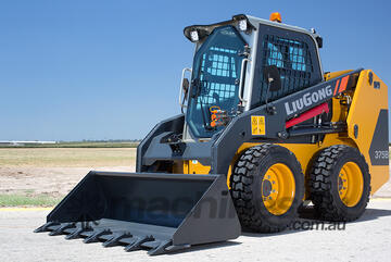 Skid Steer Loaders 3T - ROPS Cab + Range of Attachments