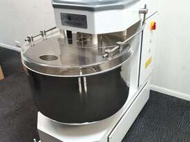 INOMACH Spiral Dough Mixer: 130kg (80kg flour) - picture0' - Click to enlarge