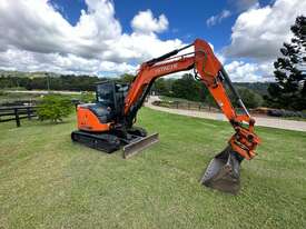 2017 Hitachi ZX65 - picture0' - Click to enlarge