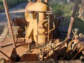 1951 CATERPILLAR D6 CRAWLER DOZER - picture2' - Click to enlarge