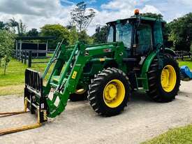 2019 John Deere 5083E - picture0' - Click to enlarge