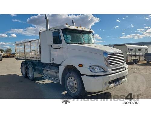 Freightliner Columbia