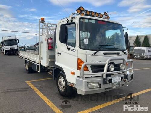 2007 Hino FC4J