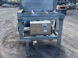 JP220 - picture0' - Click to enlarge