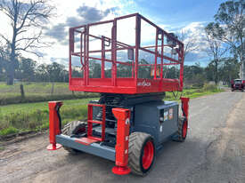 Skyjack SJ6832 Scissor Lift Access & Height Safety - picture2' - Click to enlarge