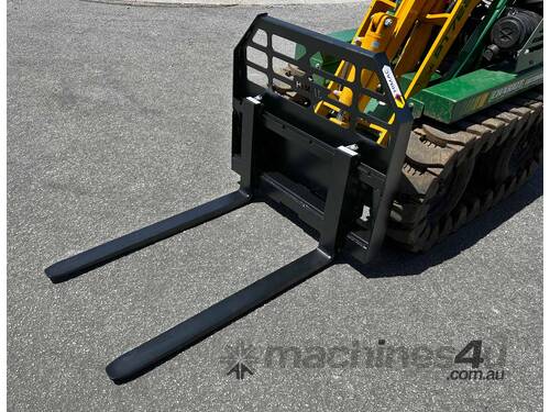 900kg Mini Loader Pallet Forks