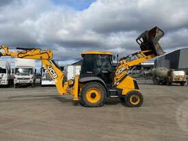 JCB 3CX - picture0' - Click to enlarge