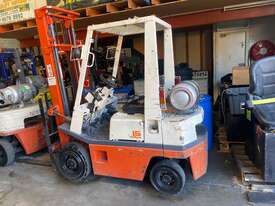 CHEAP NISSAN FORKLIFT  - picture0' - Click to enlarge