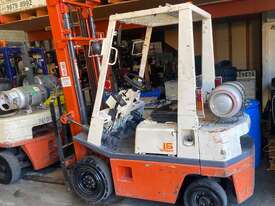 CHEAP NISSAN FORKLIFT  - picture0' - Click to enlarge