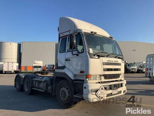 2006 Nissan UD CW445 Prime Mover Day Cab