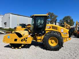 CAT CP12GC Padfoot Roller  - picture0' - Click to enlarge