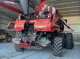 2014 Case IH 8230 Combines - picture1' - Click to enlarge