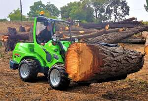 Avant 745 ArborPro Articulated Mini Loader w Log Grab