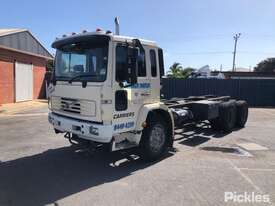 2002 Volvo FL6E Cab Chassis Day Cab - picture1' - Click to enlarge