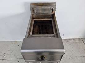 Frymaster Deep Frier - picture0' - Click to enlarge