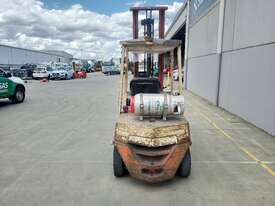 Datsun PF01A35U Forklift - picture1' - Click to enlarge